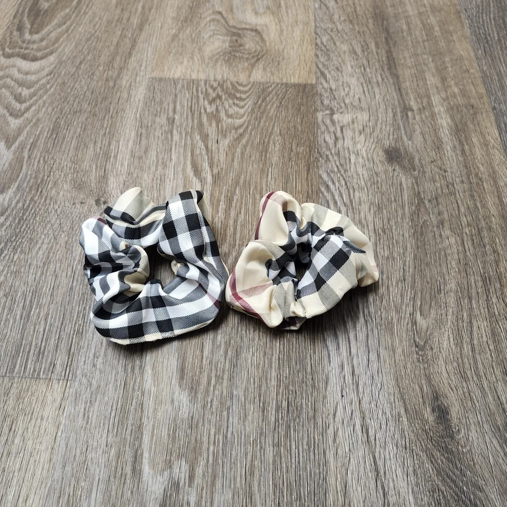 Plaid Scrunchie Hair Accessory